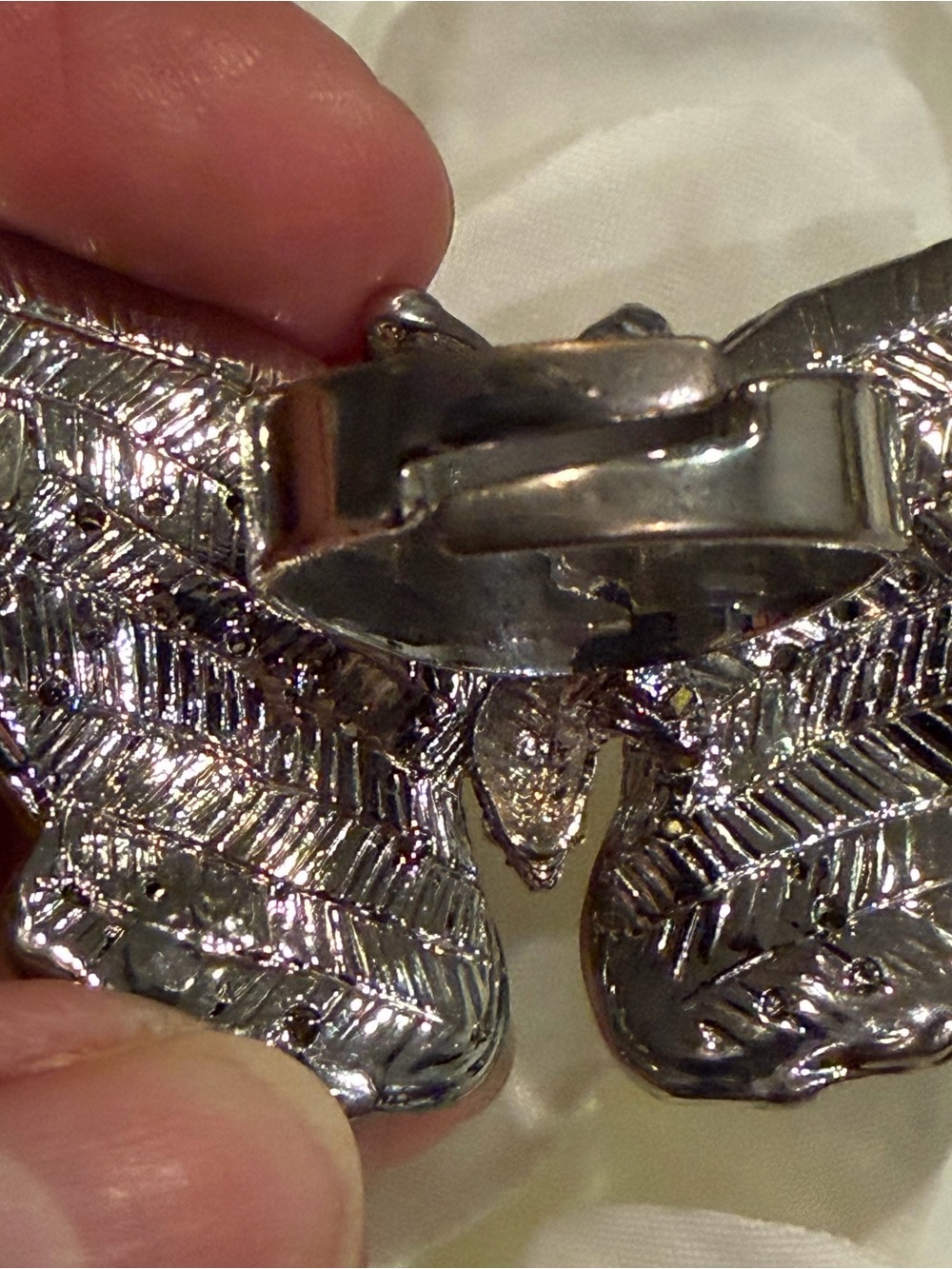 Oversized Rhinestone Butterfly Statement Cocktail Ring - Adjustable - Picture 15 of 16
